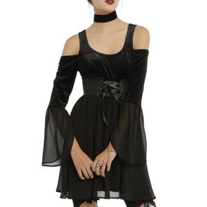 Hot Topic Bell Sleeve Cold Shoulder Dress